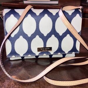 Kate Spade Grant Street Navy and White lemon Patterned Crossbody Bag